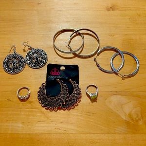 Lot of 4 earrings and 2 rings